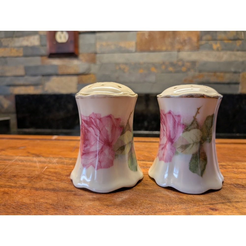 O. & E.G. Royal Austria Salt and Pepper Shakers Pink‎ Rose Porcelain Gold Trim